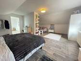 Schlafzimmer DG - 