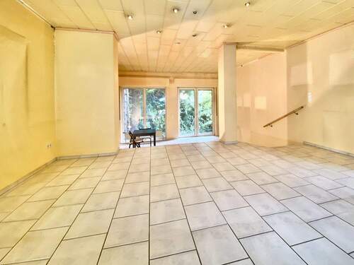 Wohn- / Esszimmer - 5 Zimmer Einfamilienhaus in Köln