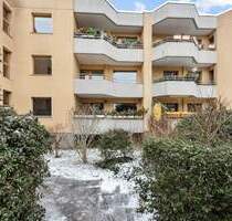 Sonnige Dreizimmerwohnung mit Balkon - Berlin Hermsdorf