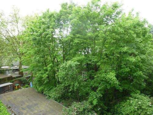 Gartenblick v. Balkon - 