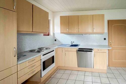 EG Küche - 7 Zimmer Einfamilienhaus in Ingolstadt