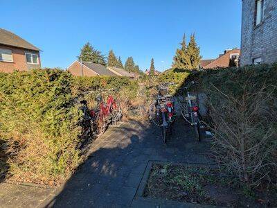 Fahräderplatzkl.jpg - 