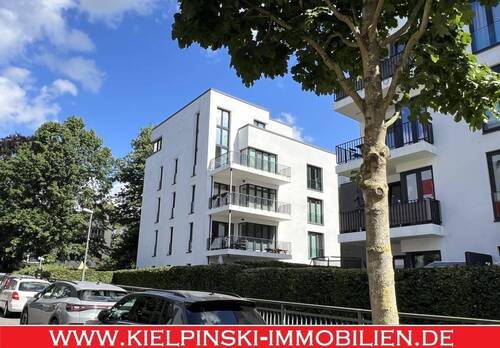 Modernes Wohnen - Eine ganze Etage für Sie: moderne, ruh. 4-Zi.-ETW in Barmbek-Süd mit Lift + TG, Passivhaus, sofort bezugsfertig