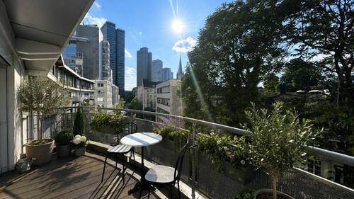 Balkon 1/2 - 2 Zimmer Etagenwohnung in Frankfurt am Main