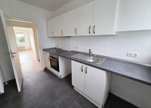 Küche mit EBK - Etagenwohnung mit 63,00 m² in Kiel zur Miete