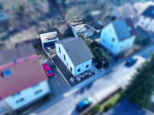 Ansicht Front - Willkommen an einem Ort, der nicht nur gebaut, sondern fürs Leben gemacht ist.