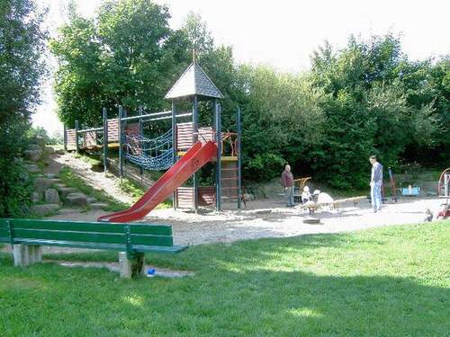 Abenteuerspielplatz, fußläufig - 