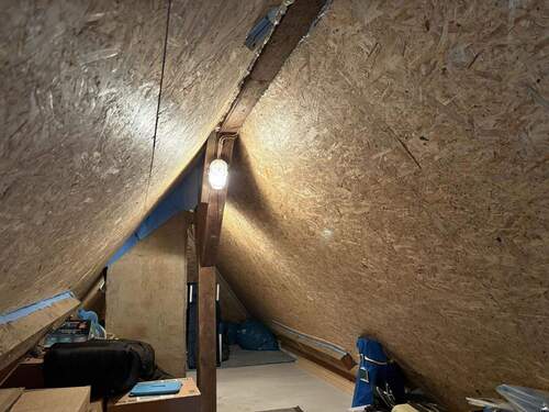 Dachbereich mit Dämmung - 