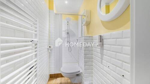 KG Badezimmer 1 - 