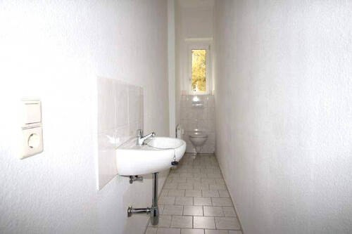 WC - 