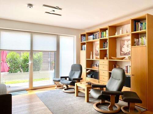 Wohnen. u Lesen - 2 Zimmer Etagenwohnung in Nittenau