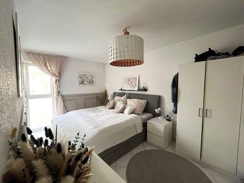 Schlafzimmer - Etagenwohnung mit 61,00 m&sup2; in Mörfelden-Walldorf / Walldorf zum Kaufen