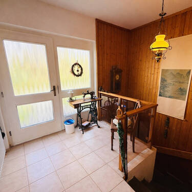 12 Eingangsbereich EG - 