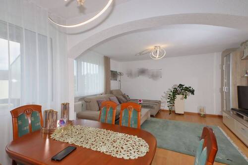 Ess- und Wohnbereich - 4 Zimmer Etagenwohnung zum Kaufen in Lahr/Schwarzwald