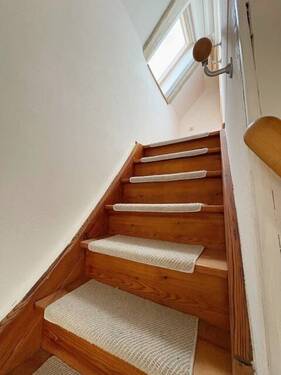 Treppe_im_Hauptgebaeude - 