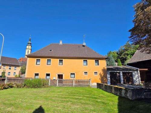 Außenansicht - 5 Zimmer Einfamilienhaus in Stadtsteinach