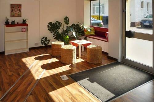 Laden - Büro - Mehrfamilienhaus, Wohnhaus mit 210,00 m&sup2; in Welzheim zum Kaufen