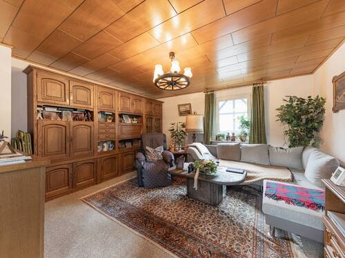 Wohnzimmer (Hauptwohnung) - 