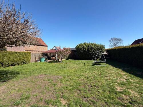 Garten - Einfamilienhaus mit 152,30 m&sup2; in Hetlingen zum Kaufen