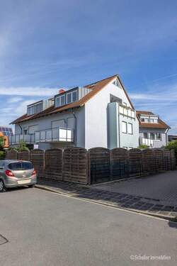 Hausansicht - Moderne 2-Zi. Wohnung mit Balkon Nürnberg - Eibach Wohnung mieten
