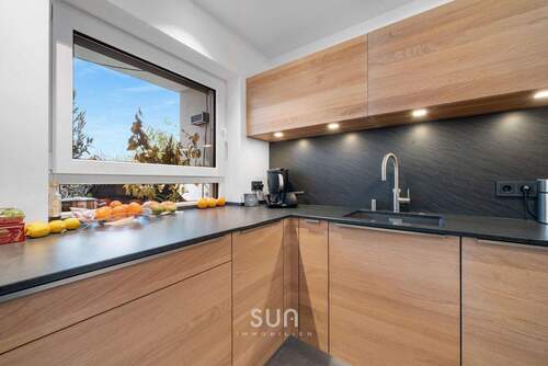 LUXUS TEAM 7 EINBAUKÜCHE MIT MASSIVHOLZ-KOCHINSEL - 