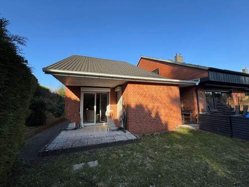 Terrasse F. 1 - 2 Zimmer Bungalow in Norderstedt