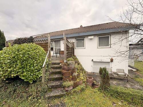 Terrassen_Garten_Treppe - Einfamilienhaus mit 145,00 m&sup2; in Uhldingen-Mühlhofen zum Kaufen