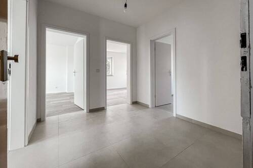 Flur - 3 Zimmer Etagenwohnung zur Miete in Herne