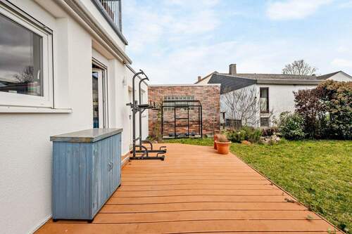 Terrasse - Mehrfamilienhaus, Wohnhaus mit 144,00 m&sup2; in Dudenhofen zum Kaufen