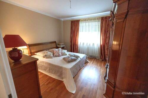Schlafzimmer EG - 