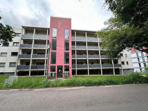 Vorderansicht 2.JPG - 2 Zimmer Etagenwohnung in Naumburg (Saale)