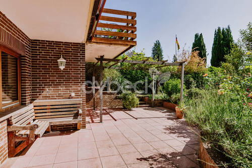 Terrasse, UG - 