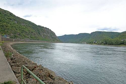 Direkt Am Rhein... - 