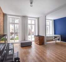 Loftähnliche Gartenwohnung mit zwei Terrassen im beliebten Helmholzkiez - Berlin Prenzlauer Berg