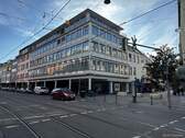 Ansicht Front u. rechte Seite - Büro- & Geschäftshaus in Citylage