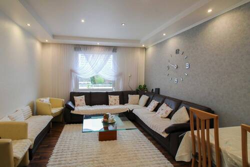 Wohnzimmer - Mehrfamilienhaus, Wohnhaus mit 163,00 m&sup2; in Braunschweig zum Kaufen