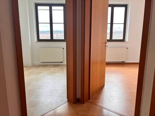 Flur (4) - 2 Zimmer Etagenwohnung in Plauen