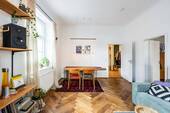Wohnzimmer - 3 Zimmer Etagenwohnung zum Kaufen in München