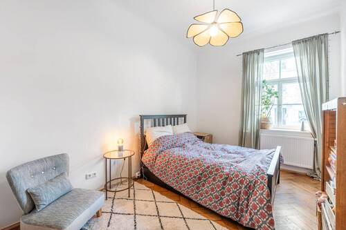 Schlafzimmer - Etagenwohnung mit 88,00 m&sup2; in München zum Kaufen
