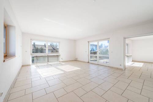 Wohnzimmer - 3 Zimmer Doppelhaushälfte in Berg