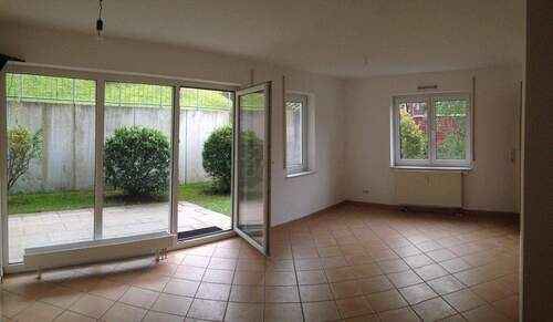 Wohn-/Esszimmer - 2 Zimmer Terrassenwohnung in Tübingen