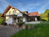 Bild 1 - Modernisiertes Zweifamilienhaus in Ruhiglage am Waldrand 446 m² Wohn-u.Nutzfläche Topausstattung EBK