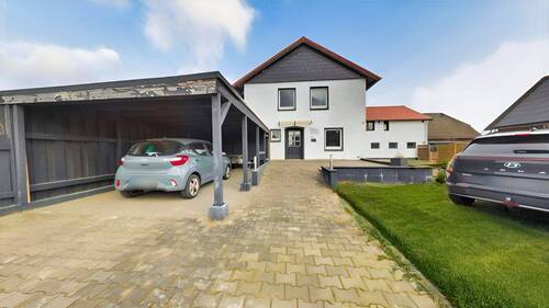 Eingang Haupthaus - 