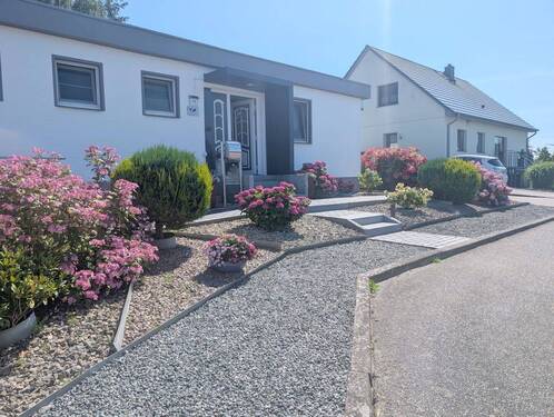 Ansicht - Ländliche Idylle und Meer! Sanierter Bungalow mit drei Wohneinheiten in Grömitz-Brenkenhagen
