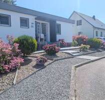 Ländliche Idylle und Meer! Sanierter Bungalow mit drei Wohneinheiten in Grömitz-Brenkenhagen - Grömitz / Brenkenhagen