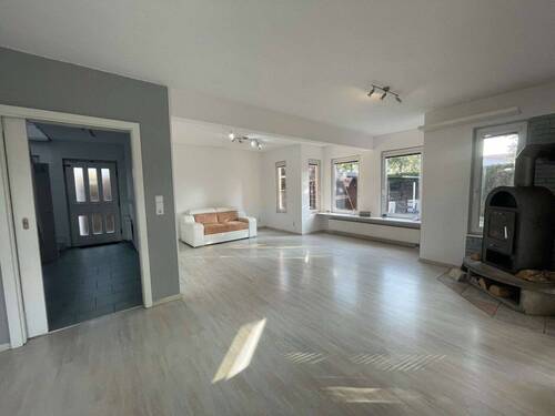 3. - 4 Zimmer Einfamilienhaus in Woltersdorf