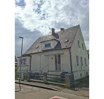 Vielseitiges Potenzial - Freistehendes EFH in Lauingen