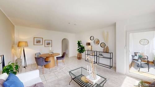 Wohn- und Esszimmer mit Zugang zur Loggia - 3 Zimmer Etagenwohnung zum Kaufen in Hamm