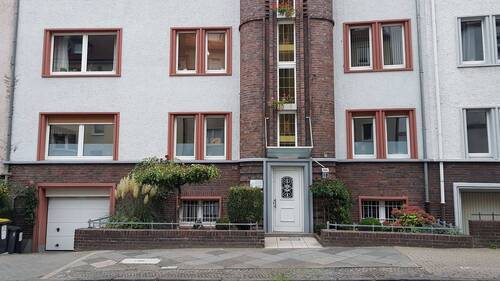 Hausansicht Front.jpg - 