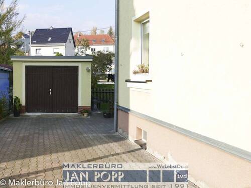 Garage - 